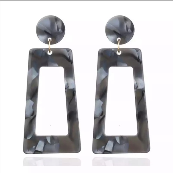 Jewelry - NWT Drop Long Big Acrylic Earrings
